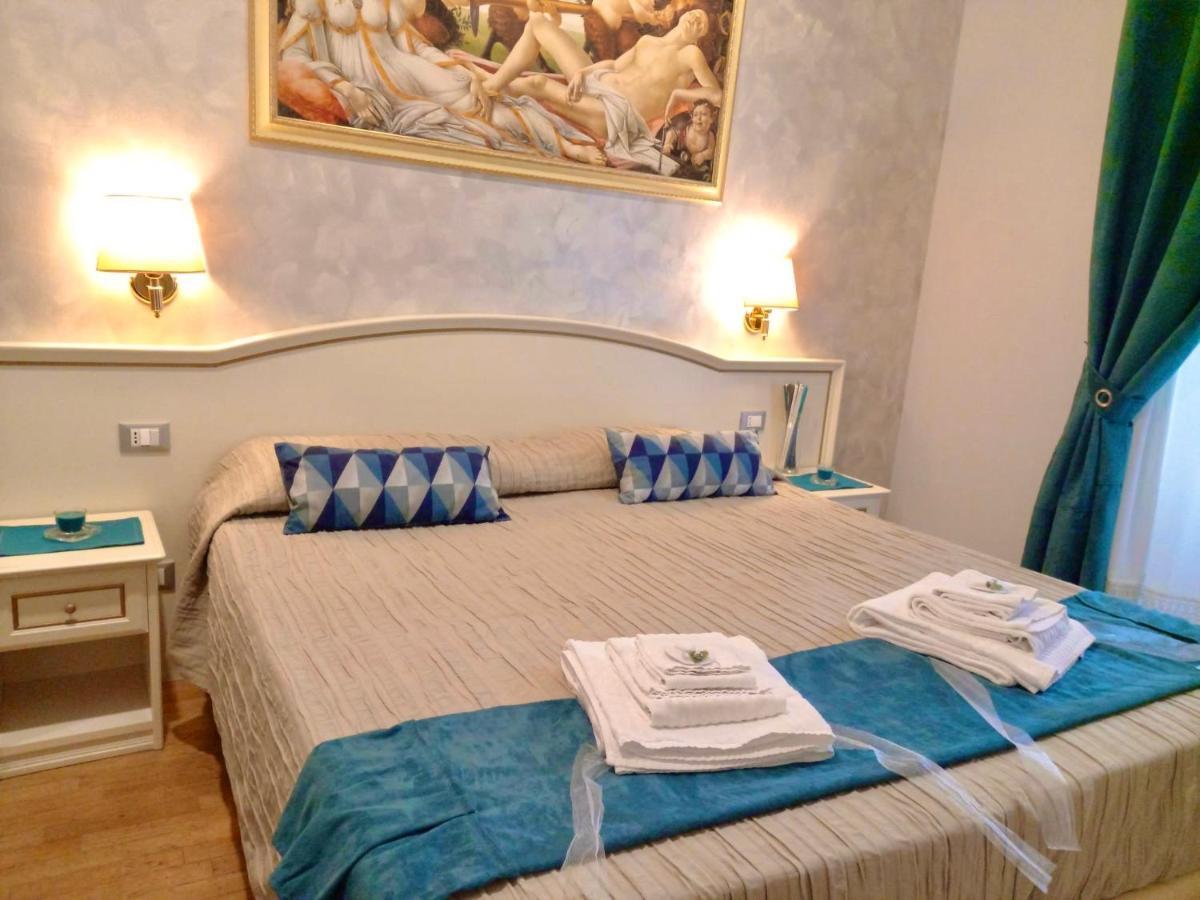 Domus Via Veneto Bed & Breakfast - Rome — Fotos 1